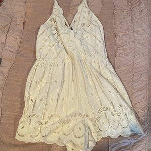 NWT Tularosa white lace romper